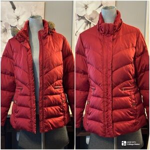 Larry Levine Red Quilted Down Puffer Coat removable Faux Fur Trim hood Large